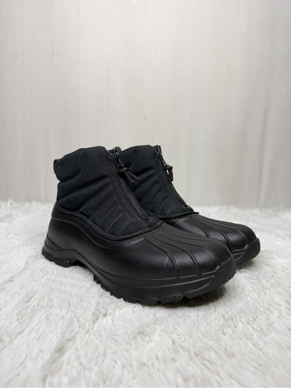 SPERRY / black Duck Float Seacycled zip up winter boots STS88064 / 8.5